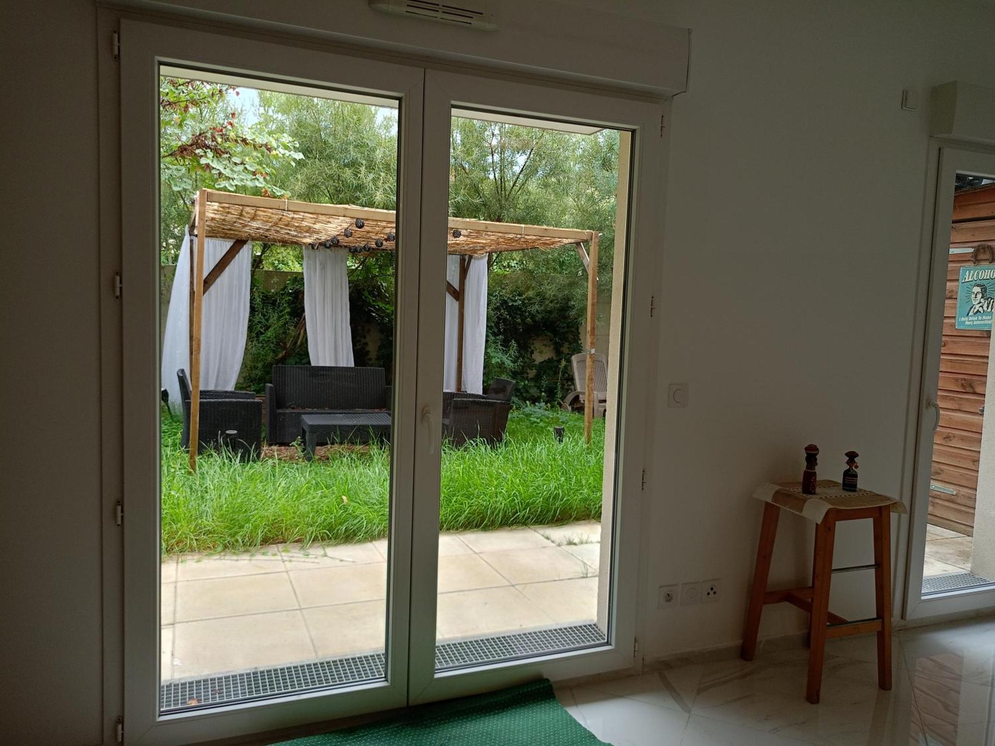 Tres Bel Appartement Avec Grand Jardin, Proche De Paris Vitry-sur-Seine Exterior foto