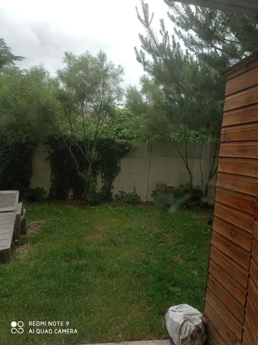 Tres Bel Appartement Avec Grand Jardin, Proche De Paris Vitry-sur-Seine Exterior foto
